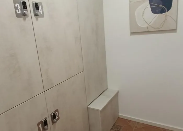 דירה Roko's חוואר